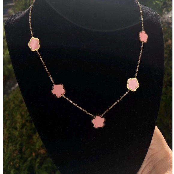 Jewelry - Pink and Gold Clover Necklace  - Chic Minimalist Necklace - Pink Flower Necklace